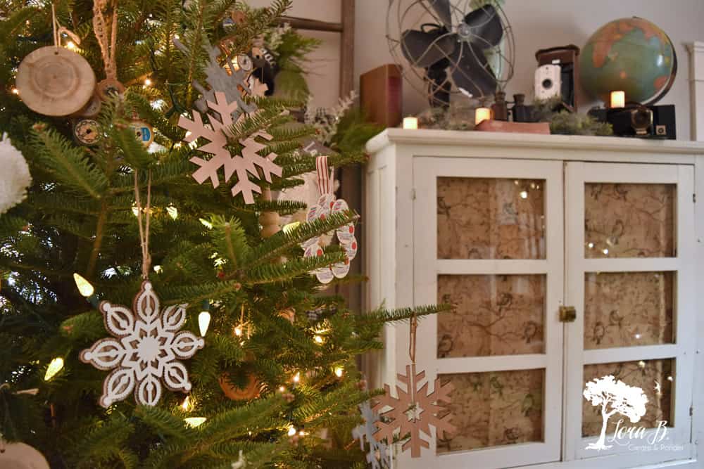 Comfort Christmas House Tour - Lora Bloomquist~Create & Ponder