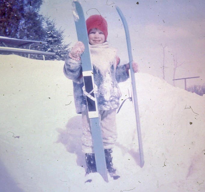 1970's era child skiing