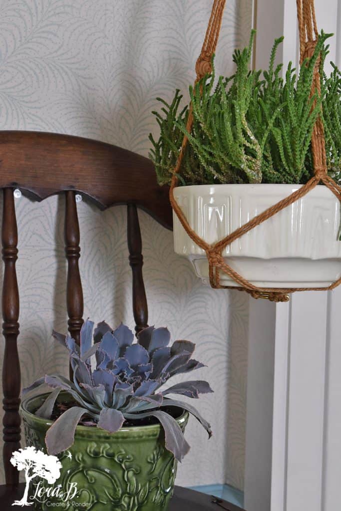 How to Decorate to Thrift the Look, Vintage Boho Style - Lora