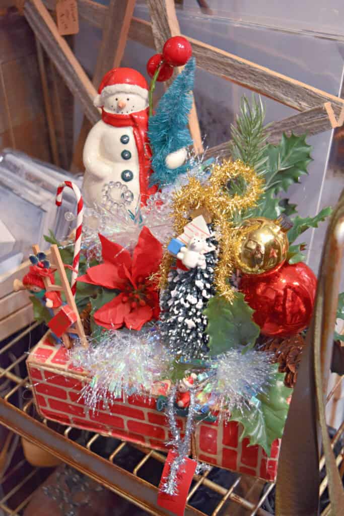 Upcycled Christmas craft.