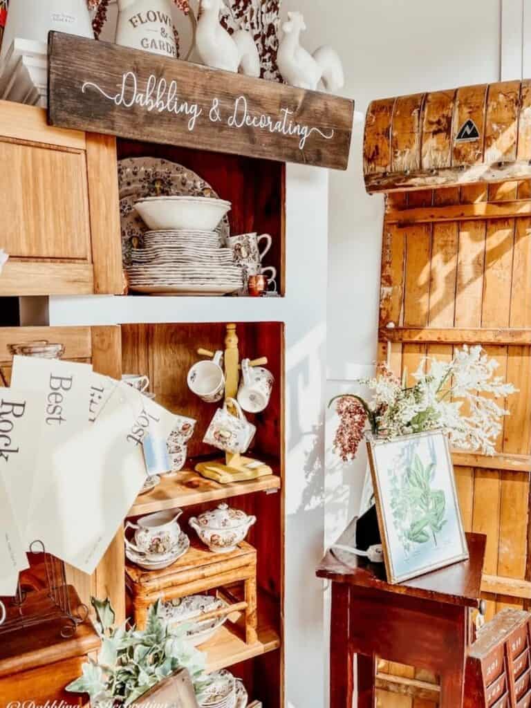 9 Easy Ways to Decorate with Thrifted Bread Boards - Robyn's French Nest