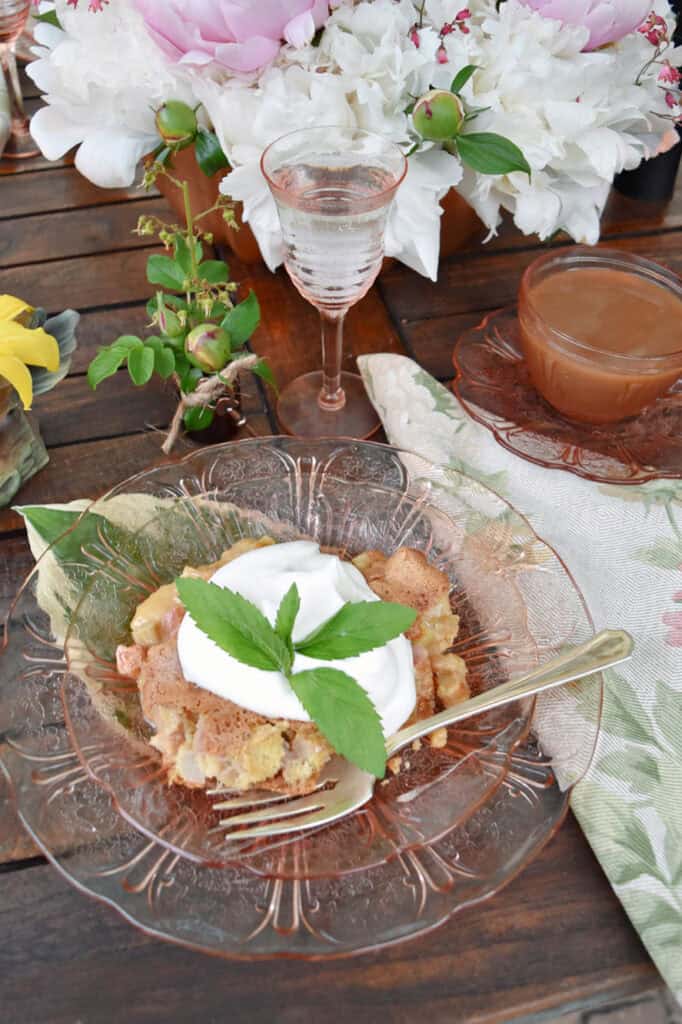 Rhubarb Crunch dessert.