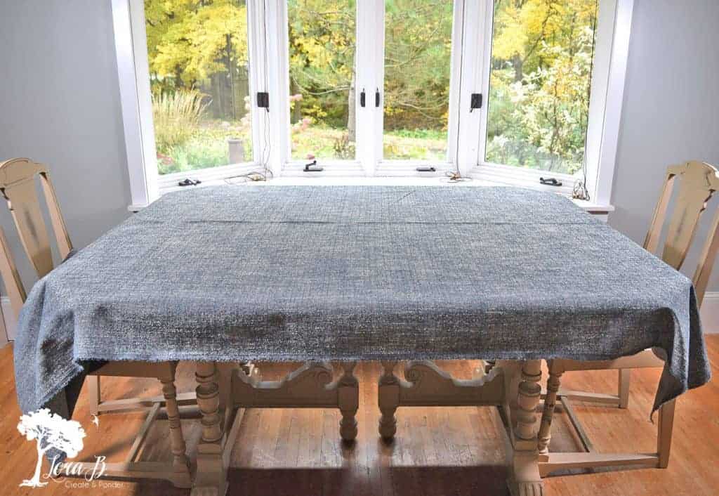 How to Use Fabric Yardage on your Table Settings - Lora Bloomquist