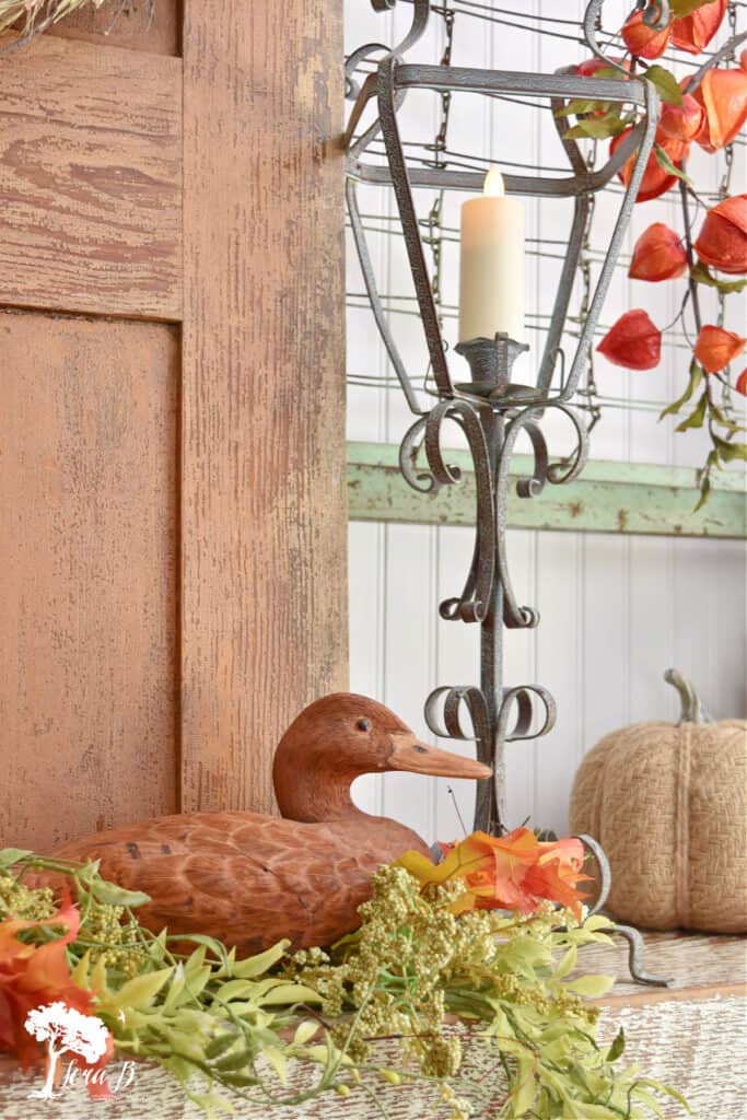 Duck Fall decor