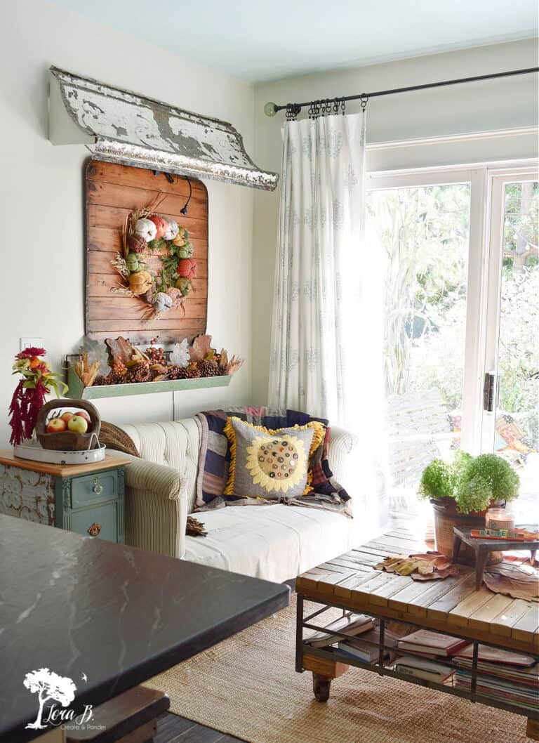 Cozy Fall Home Tour with Vintage Farmhouse Style - Lora Bloomquist ...