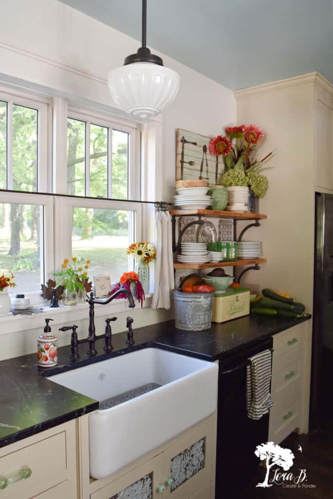 Fall decorated kitchen