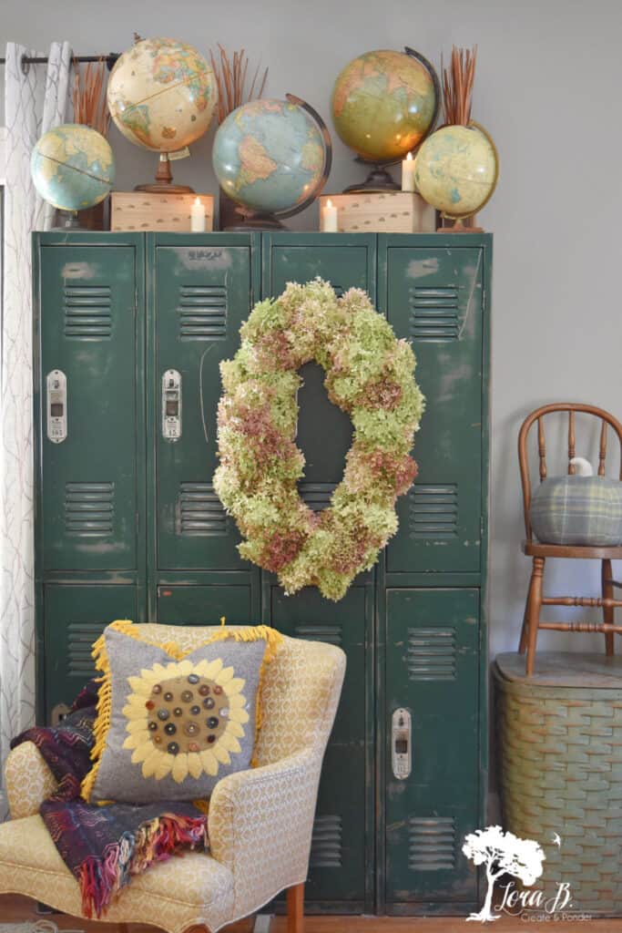 Vintage globe display