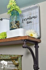farmhouse-styled summer shelf ideas