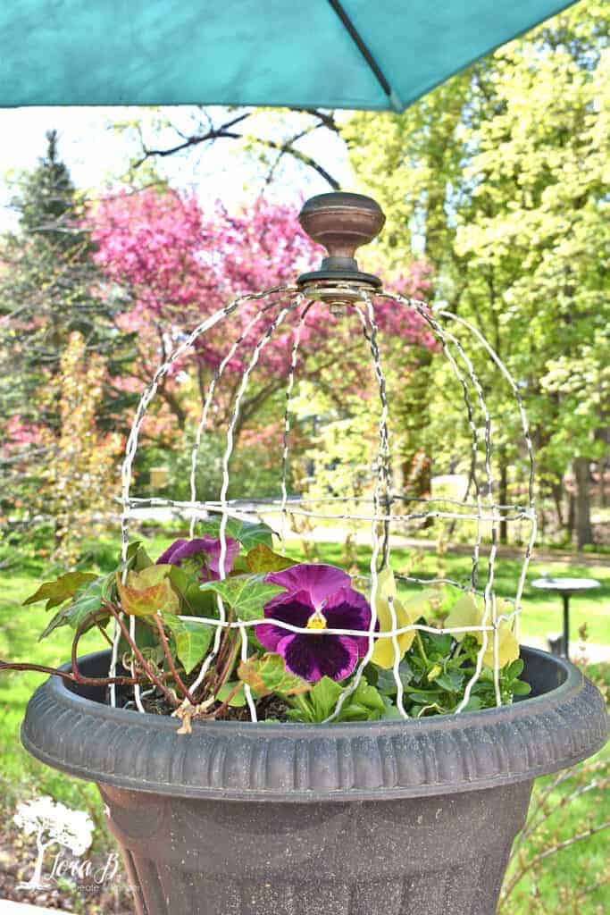 Repurpose old salvaged fencing to make this upcycled vintage cloche.