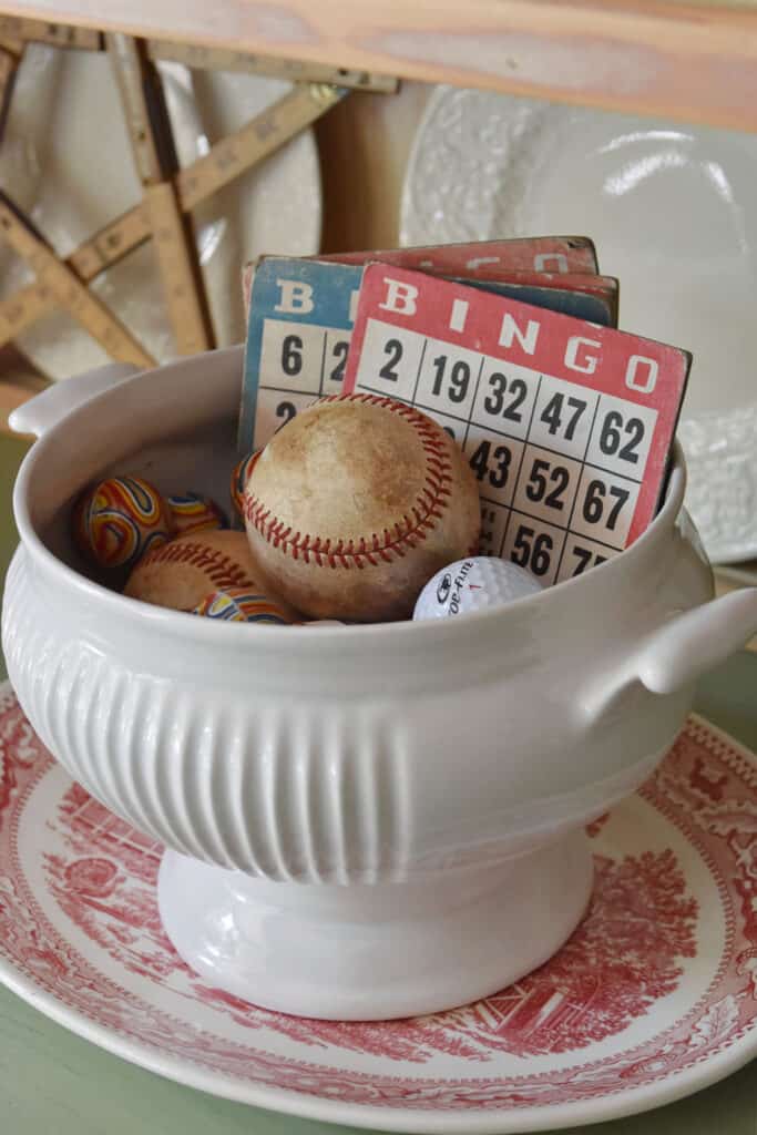 Vintage baseballs and BINGO cards as Fourth of July decor.