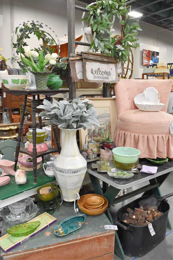 Vintage shopping display