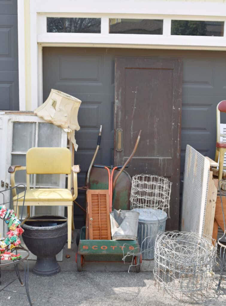 Curbsdie junking finds.