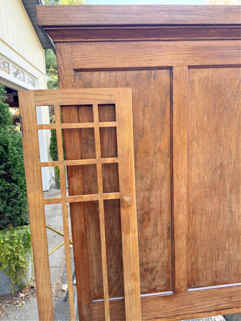 Old oak built ins.