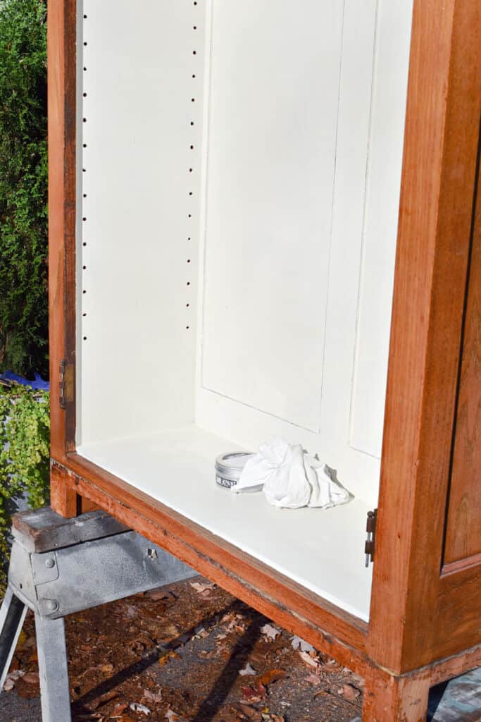 Reviving Old oak built ins.