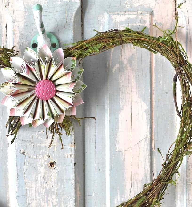 DIY Rustic Valentine Wreath with Origami Flowers