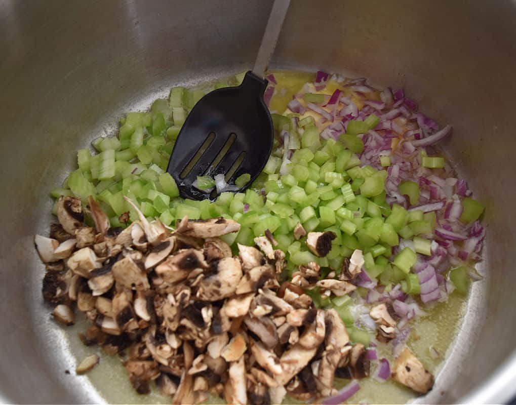 making wild rice soup