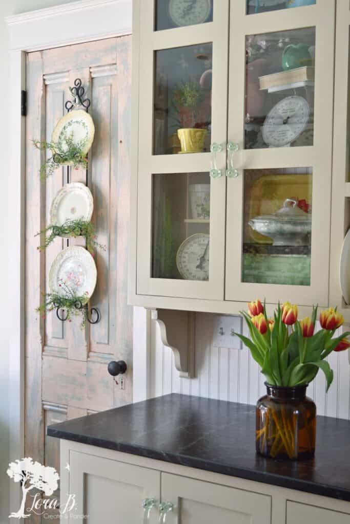 Spring decorated kitchen