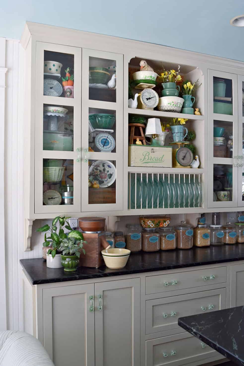 Lora Rode Decook Pinterest Nostalgic Cottage Spring Home Tour - Lora Bloomquist~Create & Ponder
