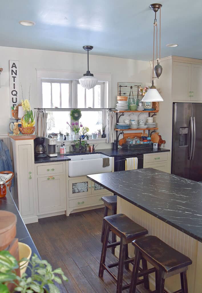 Nostalgic cottage kitchen decorated for Spring.
