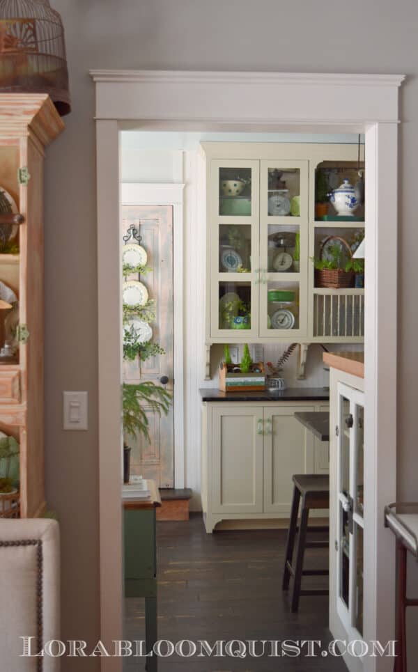 A Spring Home Tour with Vintage Garden Style - Lora Bloomquist~Create ...