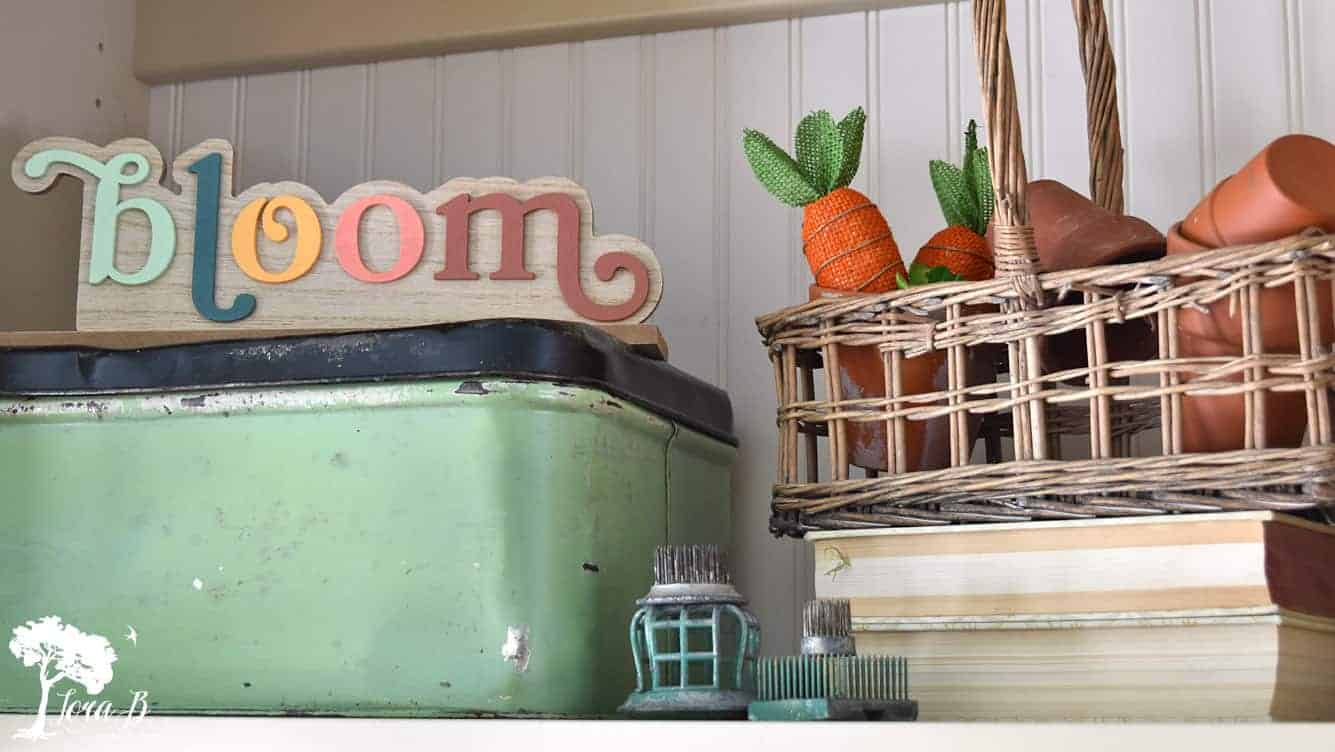 Vintage Farmhouse Spring Decor in the Kitchen - Lora Bloomquist