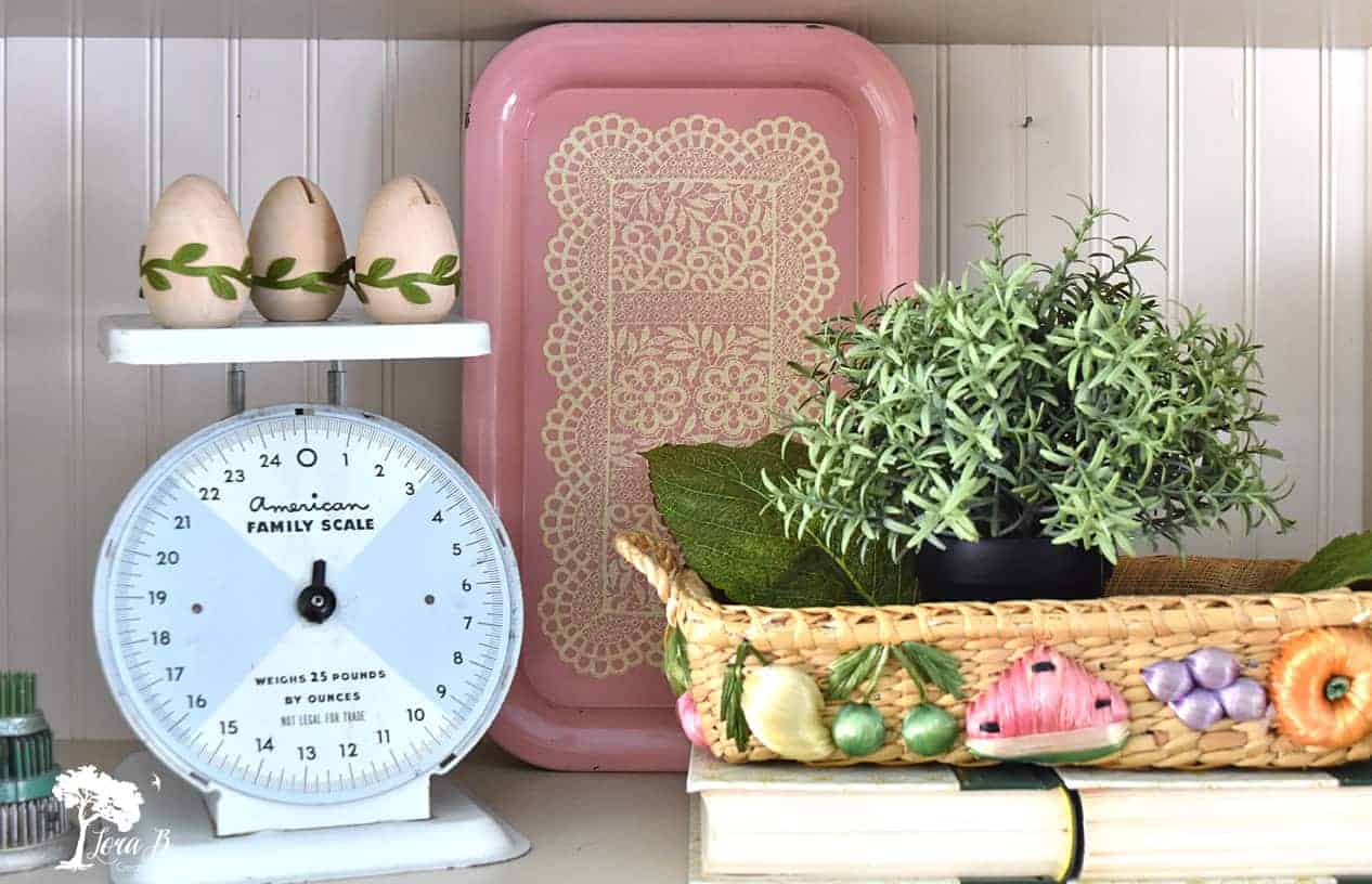 Vintage Farmhouse Spring Decor in the Kitchen - Lora Bloomquist