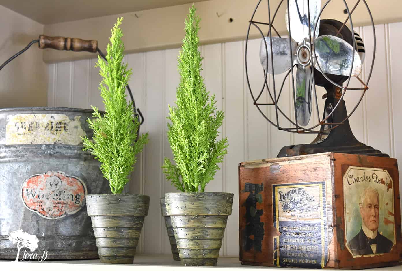 Vintage Farmhouse Spring Decor in the Kitchen - Lora Bloomquist~Create &  Ponder