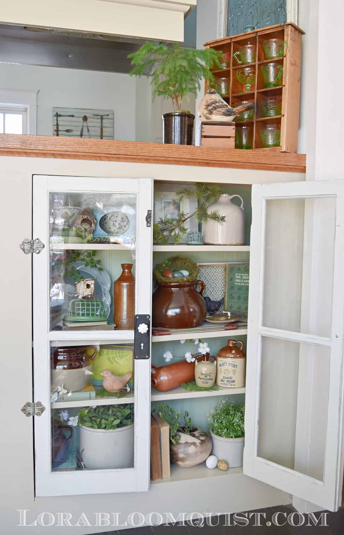 Collecting Vintage Stoneware and Spring Decorating Ideas - Lora ...