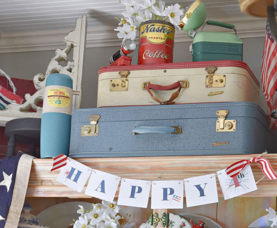 Vintage suitcase decorated with Patriotic theme.