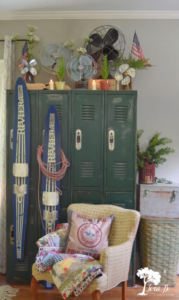 Green lockers as vintage summer decor