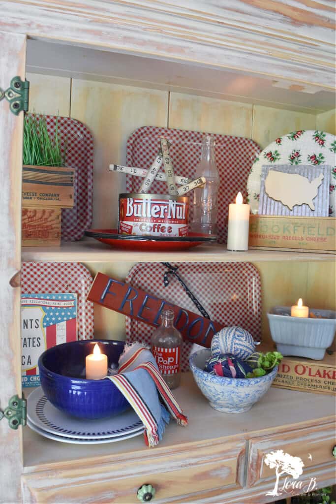 Vintage Cabin Decor Ideas for Cozy Style - Lora Bloomquist~Create & Ponder