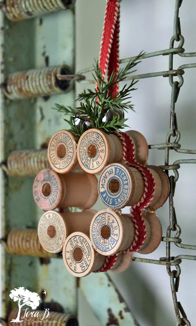 Vintage Thread Spool Mini Wreath How-To