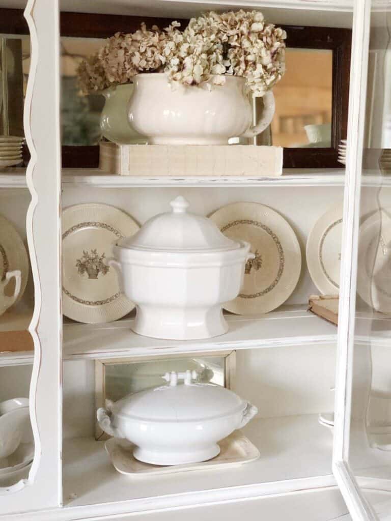 https://lorabloomquist.com/wp-content/uploads/Vintage-Home-Designs-thrift-store-treasures-768x1024.jpg